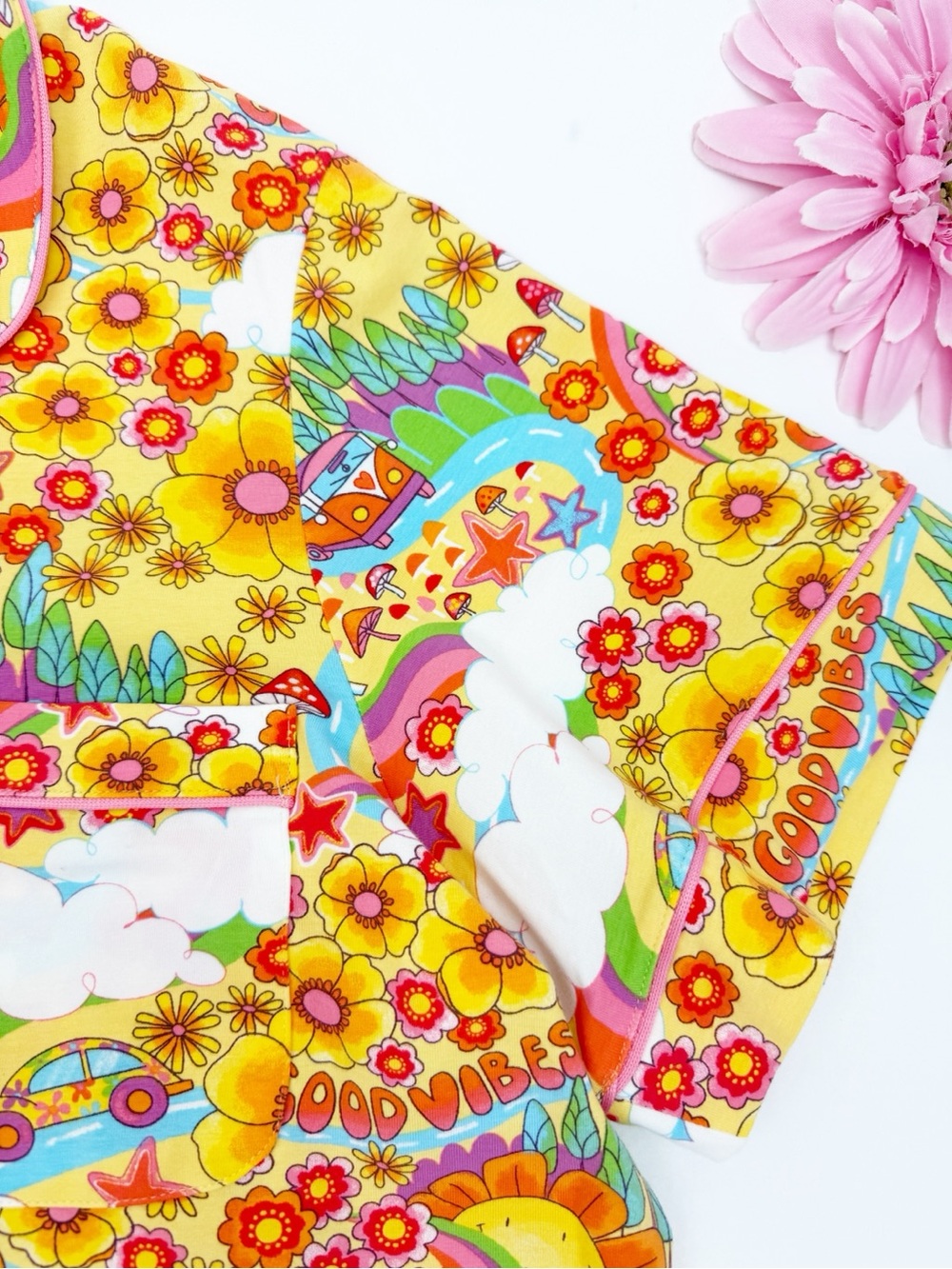 BedHead Pajamas PJ's Good Vibes Short Sleeve Classic Jersey Cropped PJ Set - Picture 9 of 16